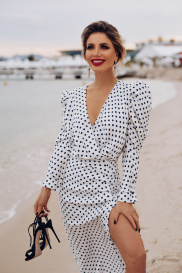 Белла Cannes (may 2019) 37
